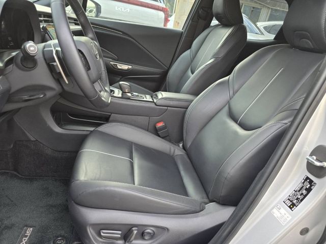 Lexus LBX  第2張相片