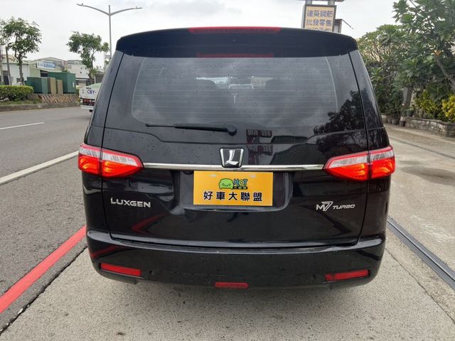 Luxgen M7  第8張相片