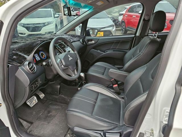 Mitsubishi Colt Plus  第11張相片