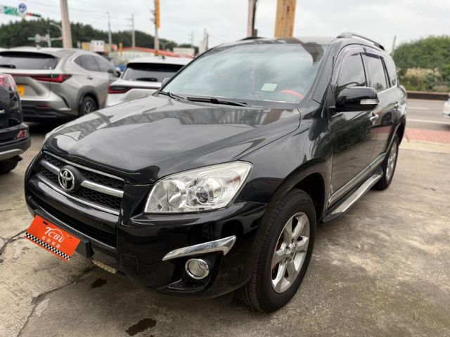 Toyota RAV4  第4張相片