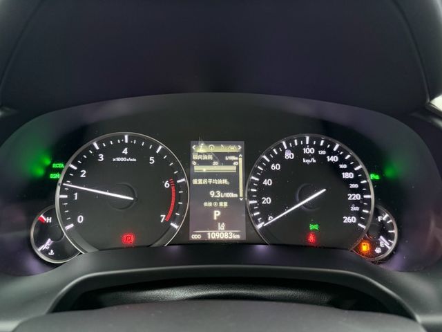 Lexus RX  第9張相片