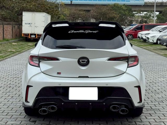 Toyota Corolla  第8張相片