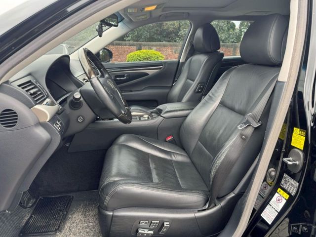 Lexus LS  第2張相片