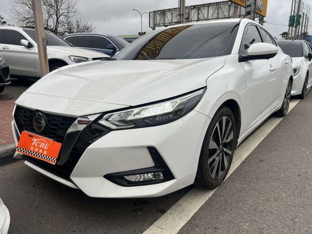 Nissan Sentra  第5張相片