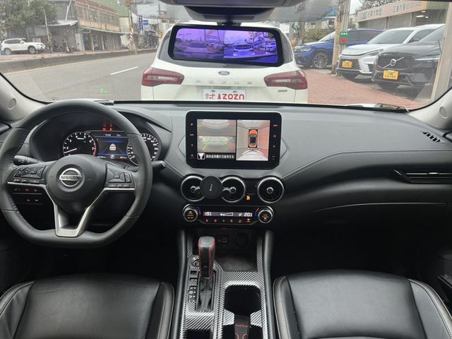 Nissan Sentra  第11張相片