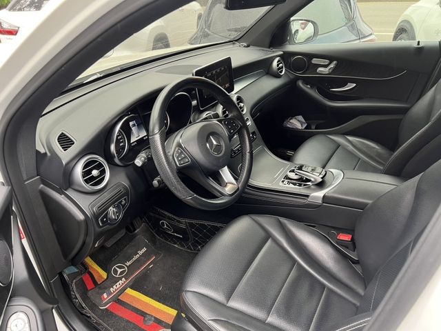 Mercedes-Benz/賓士 GLC300  第1張相片