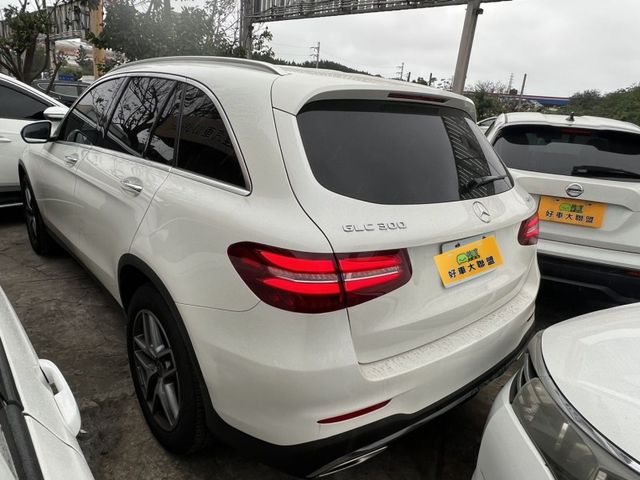 Mercedes-Benz/賓士 GLC300  第7張相片