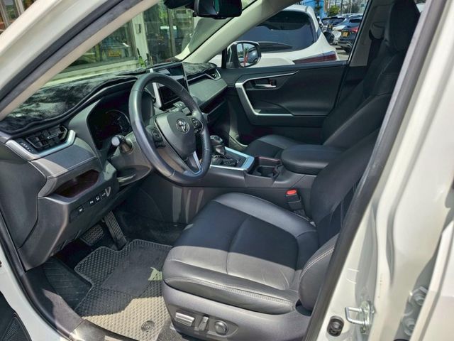Toyota RAV4  第3張相片
