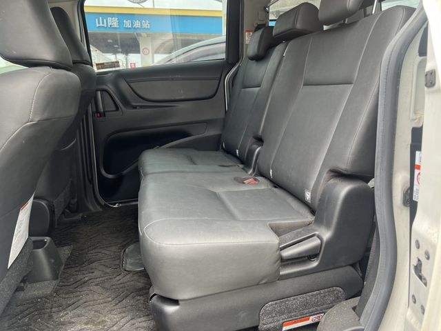Toyota SIENTA  第4張相片