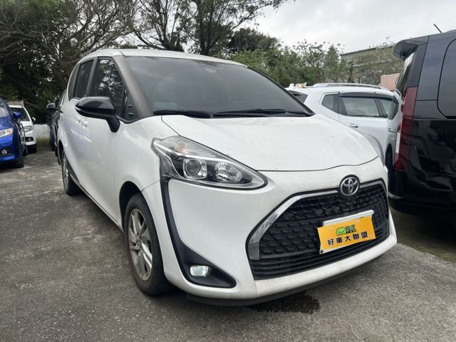 Toyota SIENTA  第8張相片