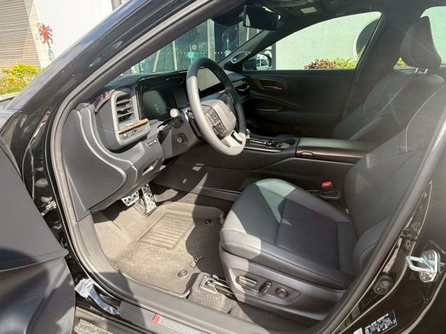 Toyota Crown  第1張相片