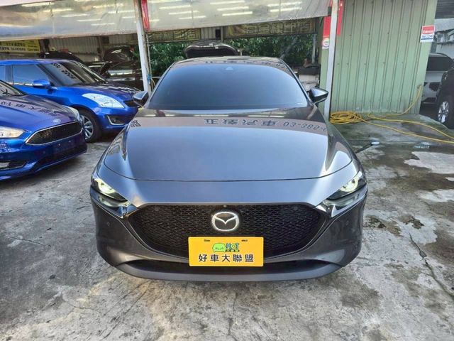 Mazda Mazda3  第7張相片