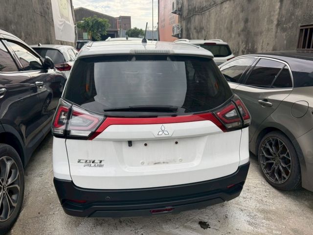 Mitsubishi Colt Plus  第8張相片