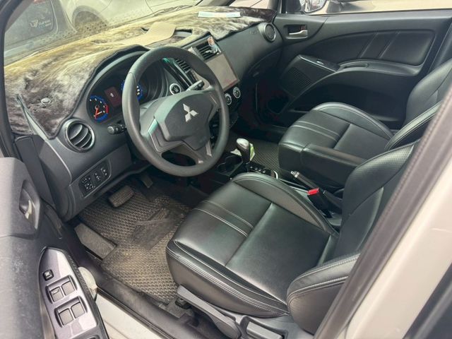 Mitsubishi Colt Plus  第11張相片