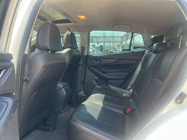 2018 SUBARU XV 2.0 4WD 白  第4張相片