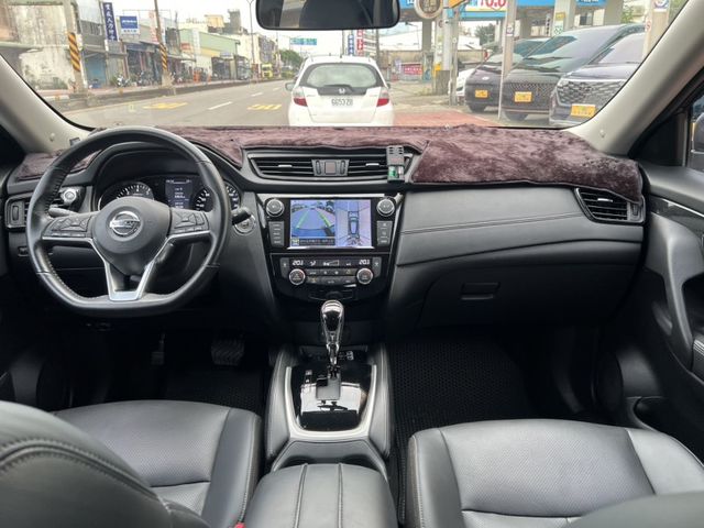 2019 日產 X-TRAIL 2.0 灰  第1張相片