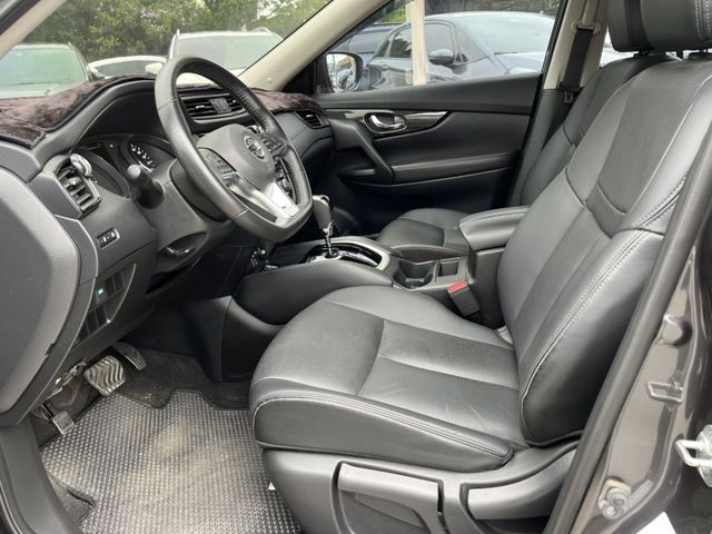2019 日產 X-TRAIL 2.0 灰  第2張相片