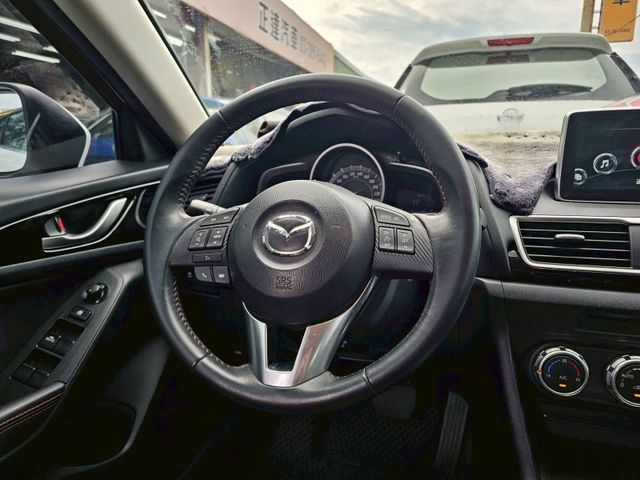Mazda Mazda3  第1張相片