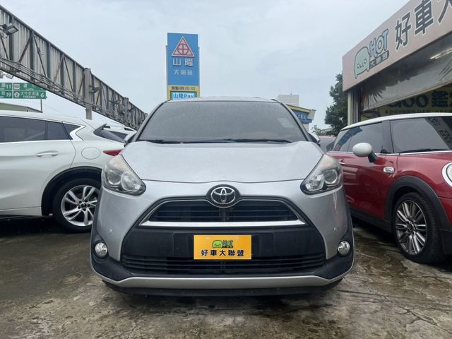 2018 TOYOTA SIENTA 1.8 銀  第7張相片