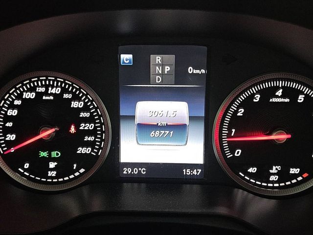 2016 BENZ GLC300 2.0 黑  第3張相片