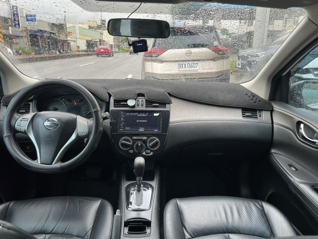 2019 日產 TIIDA 1.6 白  第1張相片