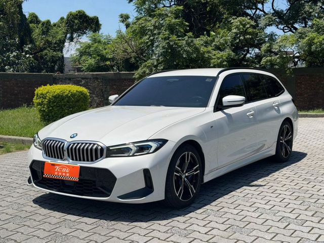 2023 BMW 320I TOURING M Sport 2.0 白  第5張相片
