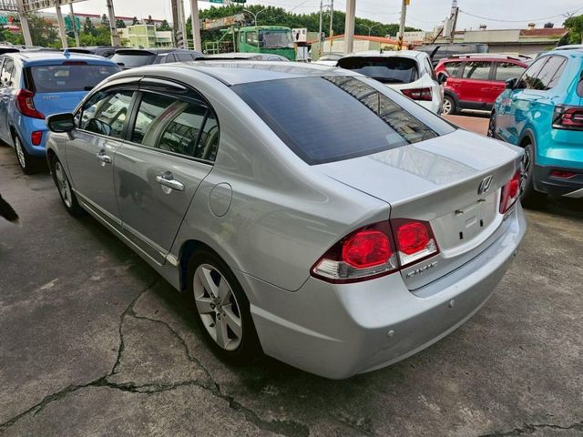 2010 本田 CIVIC 1.8 銀  第8張相片