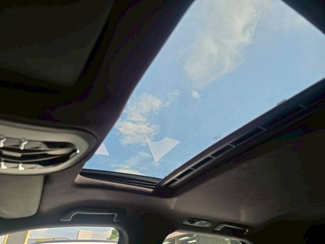 2013 PORSCHE CAYENNE 3.0 油電 灰  第11張相片