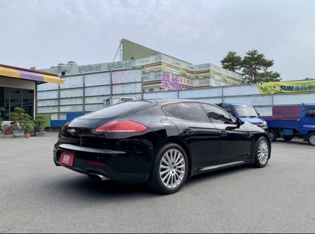 2014年保時捷 PANAMERA 黑 3.6 BOSE音響、保車計時器、駕駛模式切換、電子手剎、電熱椅、行車紀錄器  第2張相片