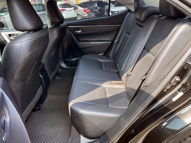 2014年 豐田 ALTIS 黑 1.8 數位電視/倒車顯影/電動後視鏡/胎壓監控/前,後霧燈/音響主機/液晶螢幕  第10張相片