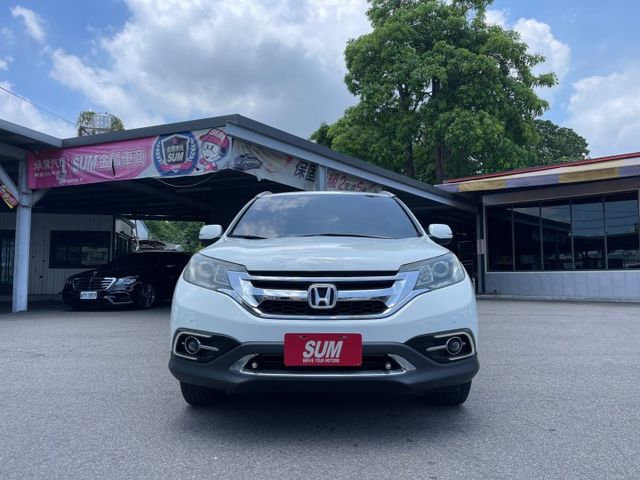 2015年 本田 CR-V VTI-S 白 2.4 行李架/電動天窗/車前雷達/換檔撥片/迎賓踏板燈/後座出風口  第10張相片