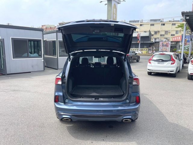 2021年 福特 Kuga 250 ST-LINE 全速域 藍 2.0 全景天窗/電動尾門/空力套件/環景影像/摸門解鎖  第5張相片