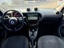 2015年 SMART FORFOUR 銀黑 1.0 衛星導航/定速巡航/車前雷達/倒車顯影/中控螢幕/方向盤快控鍵  第11張縮圖