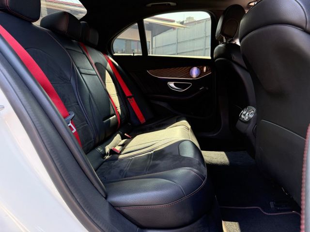 2016年 M-Ben 賓士 C43 AMG 3.0 白 4MATIC/空力套件/全景天窗/盲點偵測/柏林之音/中控螢幕  第7張相片