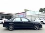 2004年 福特 TIERRA 黑 1.6 PM3/皮椅/倒車雷達/ABS/前霧燈/後座分離傾倒/電動窗/兒童安全鎖  第2張縮圖