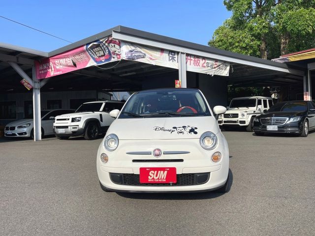 2017年 飛雅特 500C 敞篷式 白黑 1.4 衛星導航/倒車雷達/液晶螢幕/方向盤快控鍵/胎壓監控/藍芽通訊  第10張相片