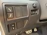 2006年 凌志 IS250白2.5 升級新款空力套件/電動天窗/電動座椅/I-KEY/倒車雷達/方向盤快控揵/胎壓監控  第10張縮圖