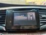 2015年 Honda Odyssey 白 2.4 Apex 電動天窗/環景影像/方向盤快控鍵/雙電動滑門/i-key  第2張縮圖