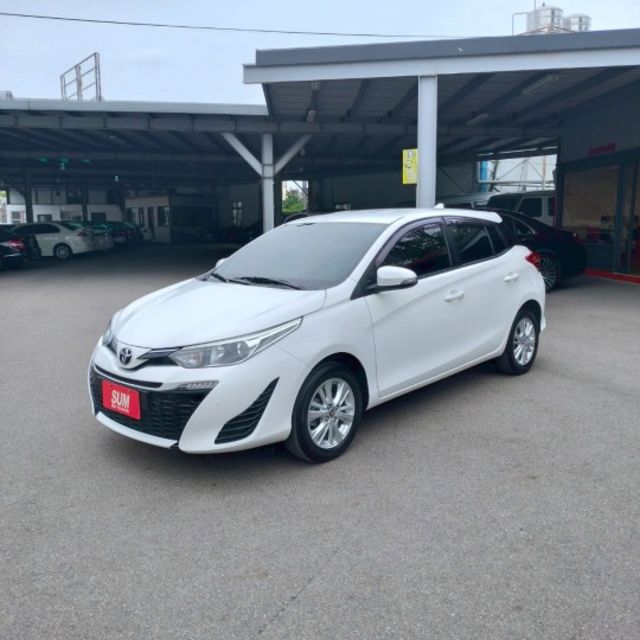 2018年 豐田 YARIS 白 1.5 液晶螢幕/衛星導航/I-KEY/按鈕式發車/方向盤快控鍵/胎壓監控/倒車顯影  第19張相片