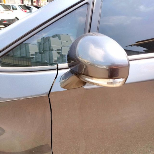 2012年 豐田 WISH 灰 2.0 倒車雷達/後視鏡指示燈/頭燈水平調整/前霧燈/後霧燈/後座出風口  第9張相片