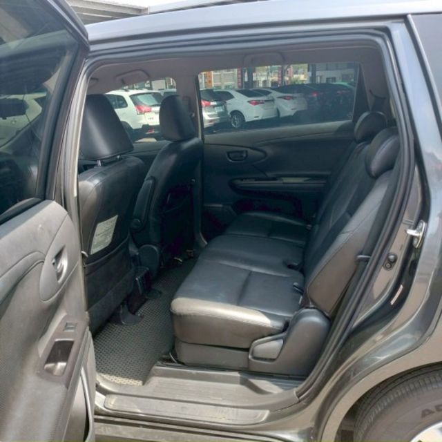 2012年 豐田 WISH 灰 2.0 倒車雷達/後視鏡指示燈/頭燈水平調整/前霧燈/後霧燈/後座出風口  第13張相片