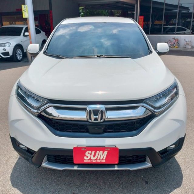 2019年 本田 CR-V 白 1.5 中控螢幕/衛星導航/LED日行燈/後座出風口/方向盤快控鍵/換檔撥片/恆溫空調  第18張相片