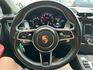 2016年 保時捷 Macan Turbo3.6黑紅內裝/雙前座跑車座椅/BOSE音響/換檔撥片/雙區恆溫空調/電動尾門  第2張縮圖