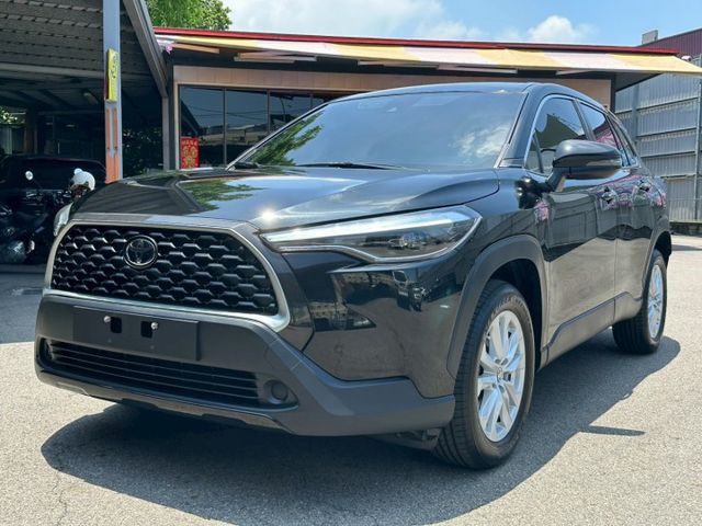 2021年豐田 COROLLA CROSS 白 1.8 行車記錄器、中控螢幕、倒車顯影、I-KEY、車前雷達、盲點偵測  第14張相片