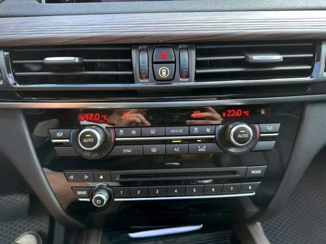2017 BMW X5 xDrive35i 白 4WD/HK音響/環景影像系統/全景天窗/車道偏離警示/車道變換輔助  第5張相片