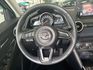 2023年 馬自達 MAZDA2 白1.5中控螢幕/倒車顯影/感應式雨刷/I-KEY/抬頭顯示器/行車紀錄器/電動後視鏡  第15張縮圖