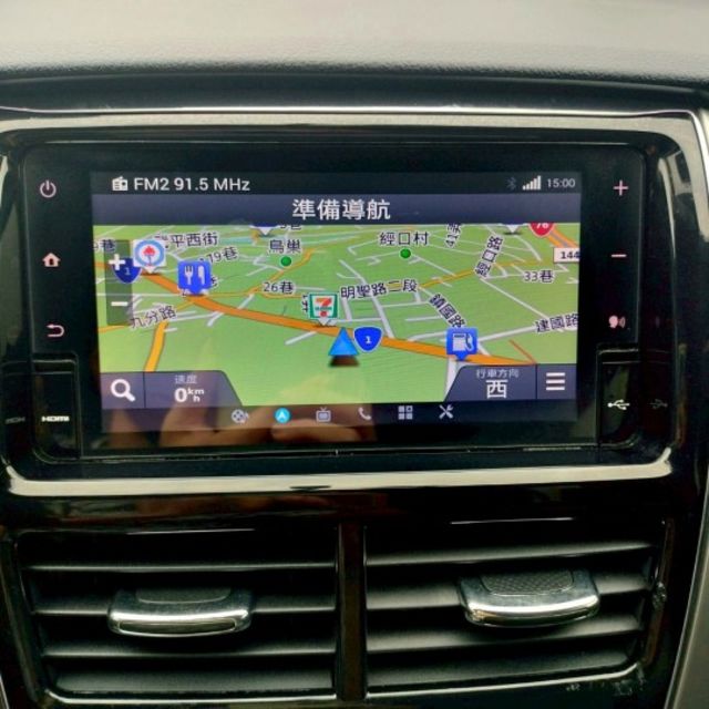 2023年 豐田 YARIS 白 1.5 中控螢幕/電動後視鏡/後視鏡指示燈/藍芽行動通訊/倒車顯影/光感應頭燈  第14張相片