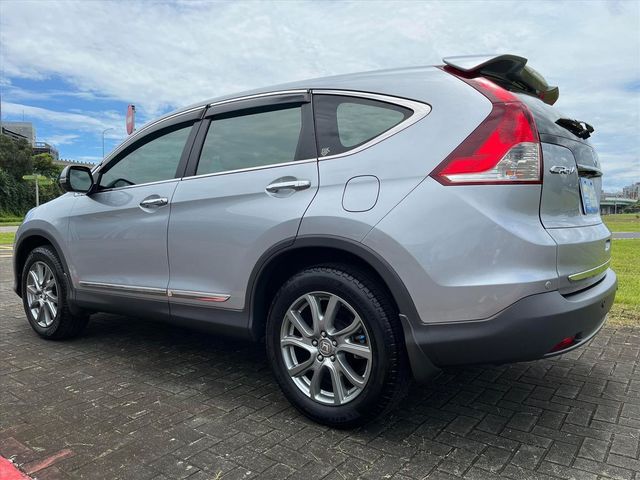 17 Honda CR-V 2.4  第2張相片