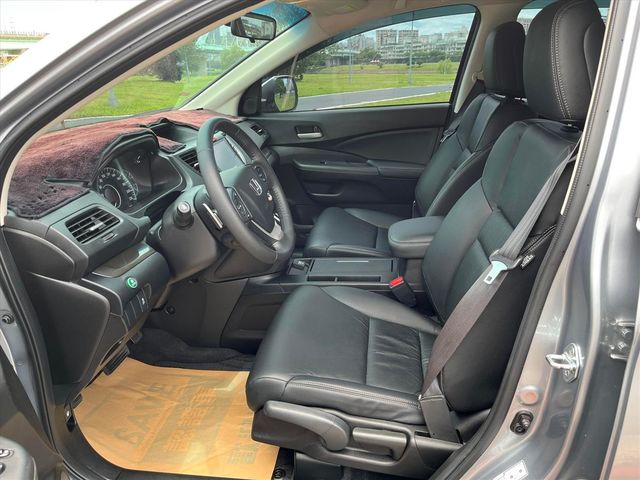 17 Honda CR-V 2.4  第4張相片