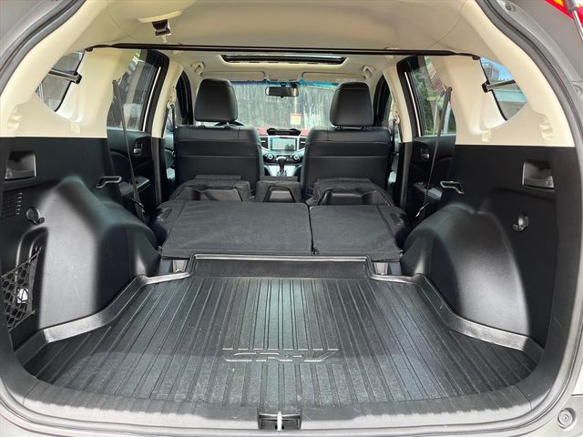 17 Honda CR-V 2.4  第13張相片